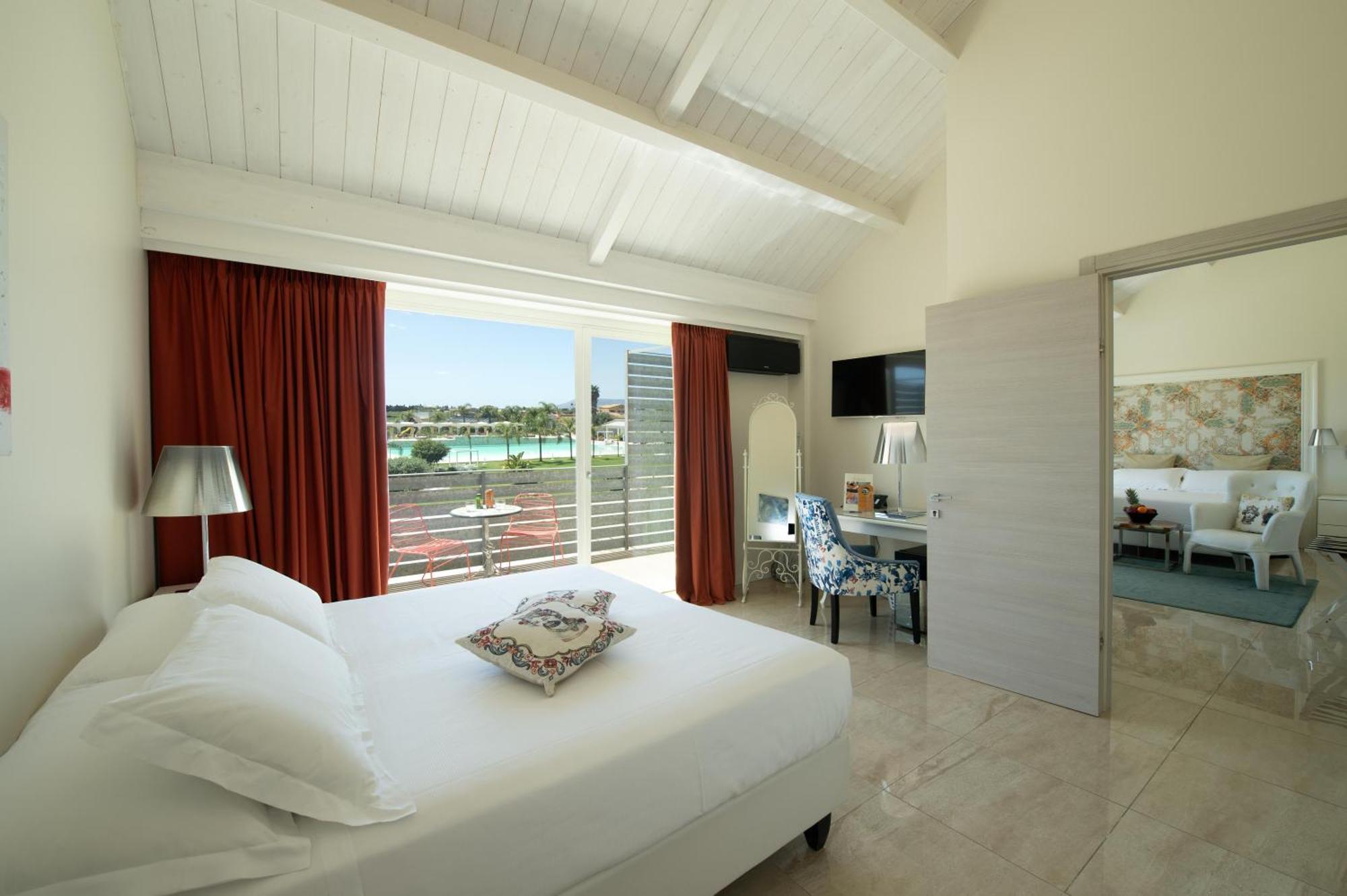 Suite King con Vista Piscina