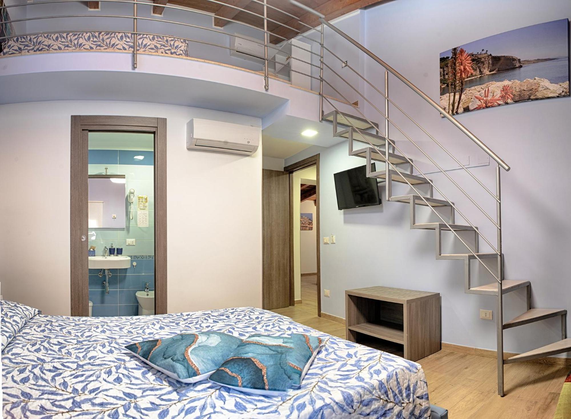 Comfort Triple Room