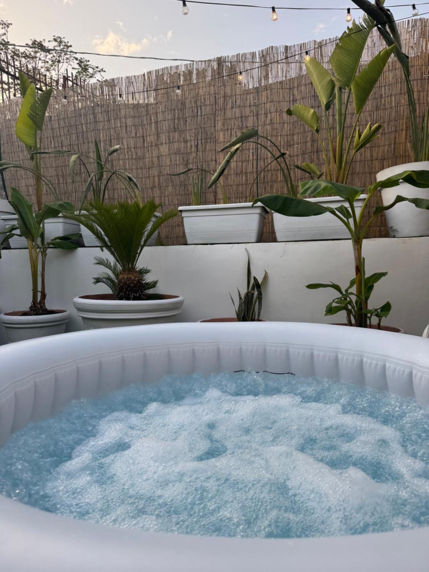 Deluxe Double Room Bath