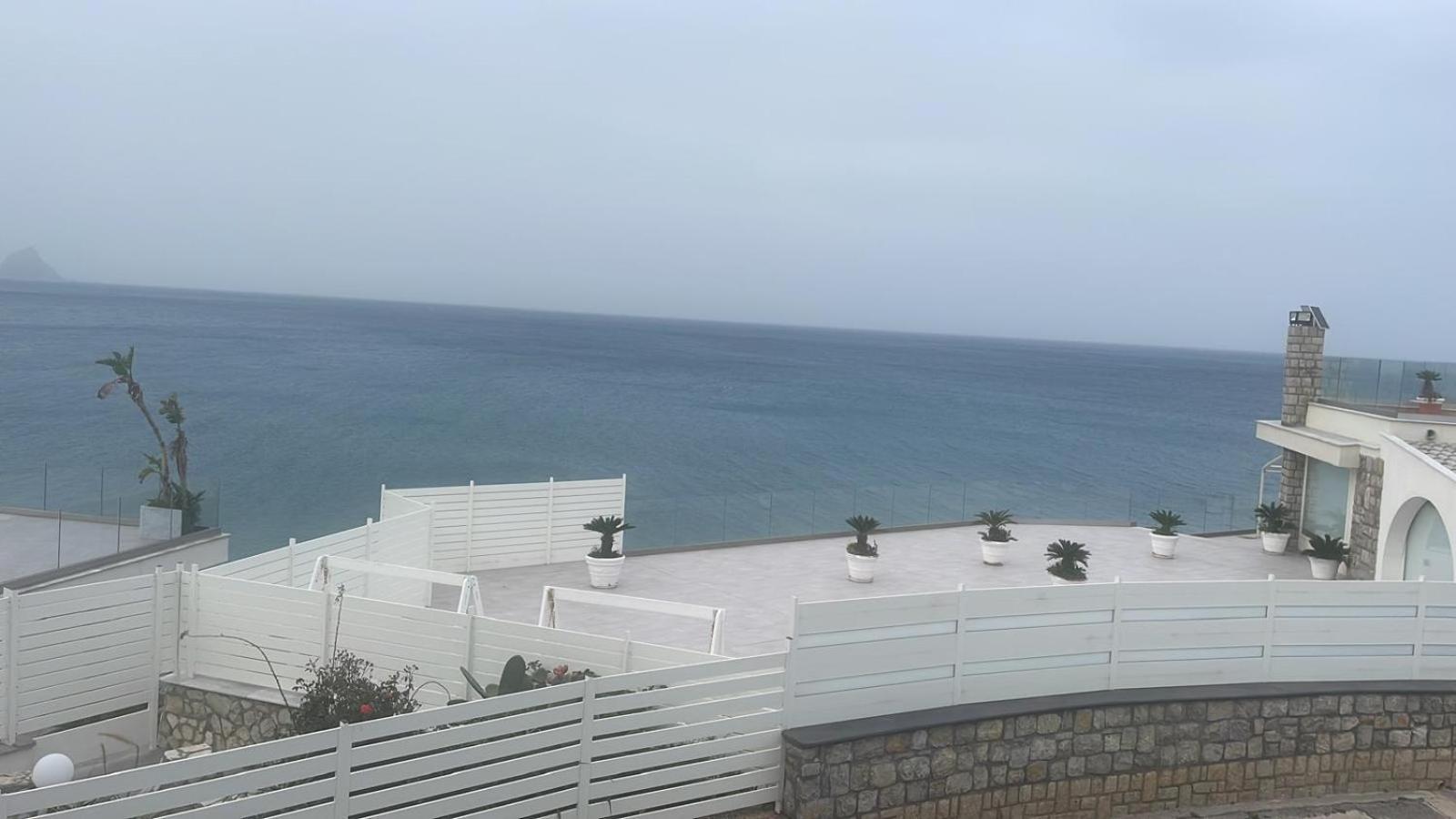Apartment Sea View
