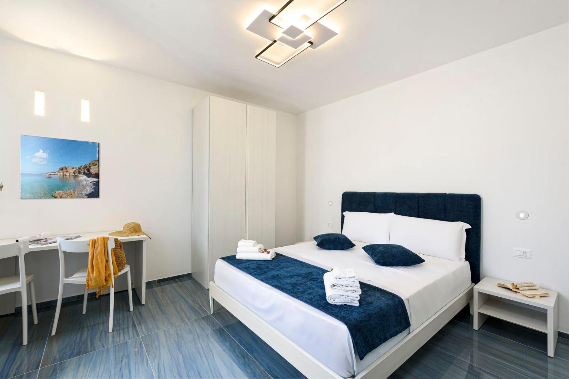 Large Double Room