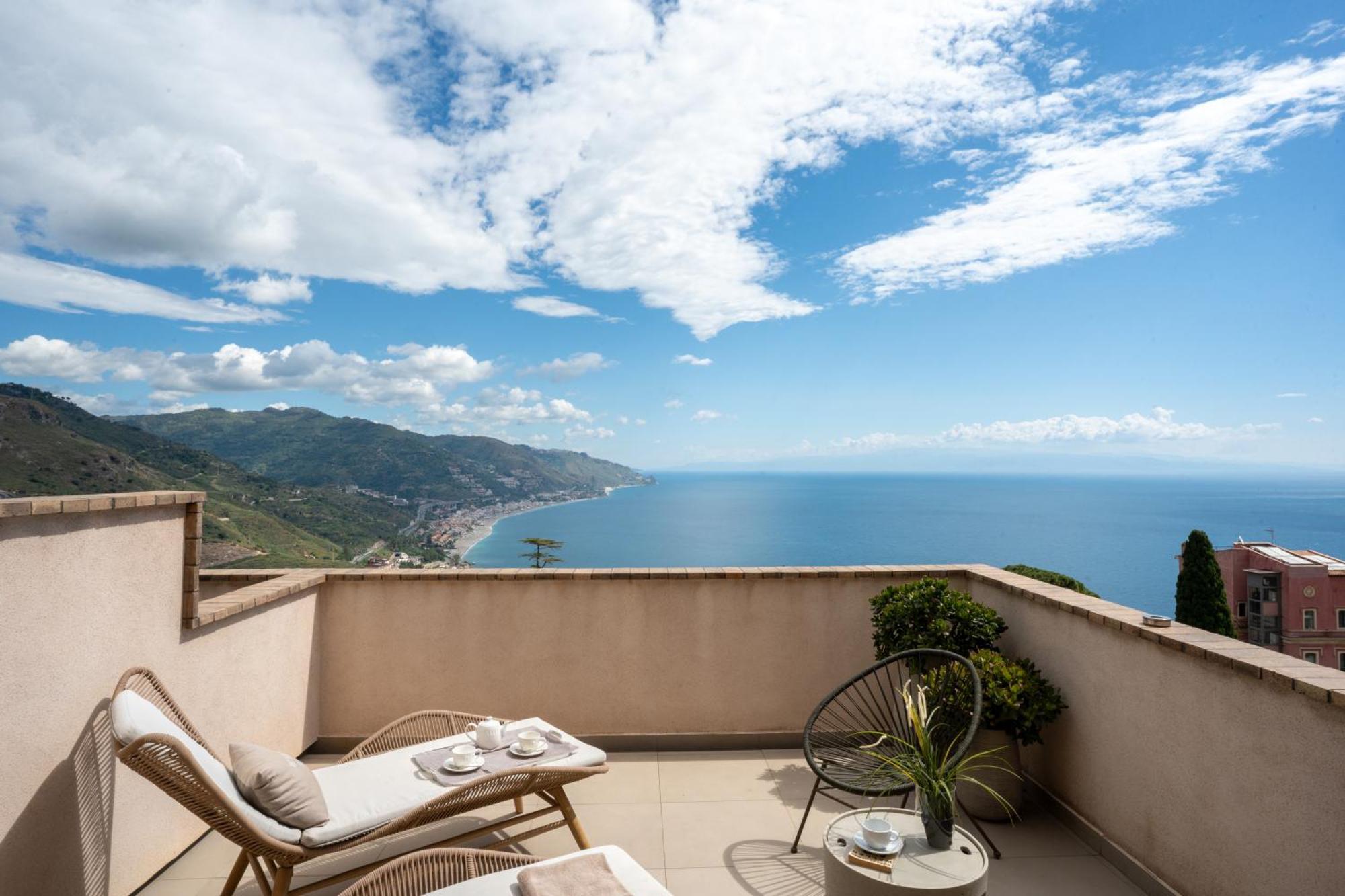 Superior Double or Twin Room Terrace Sea View