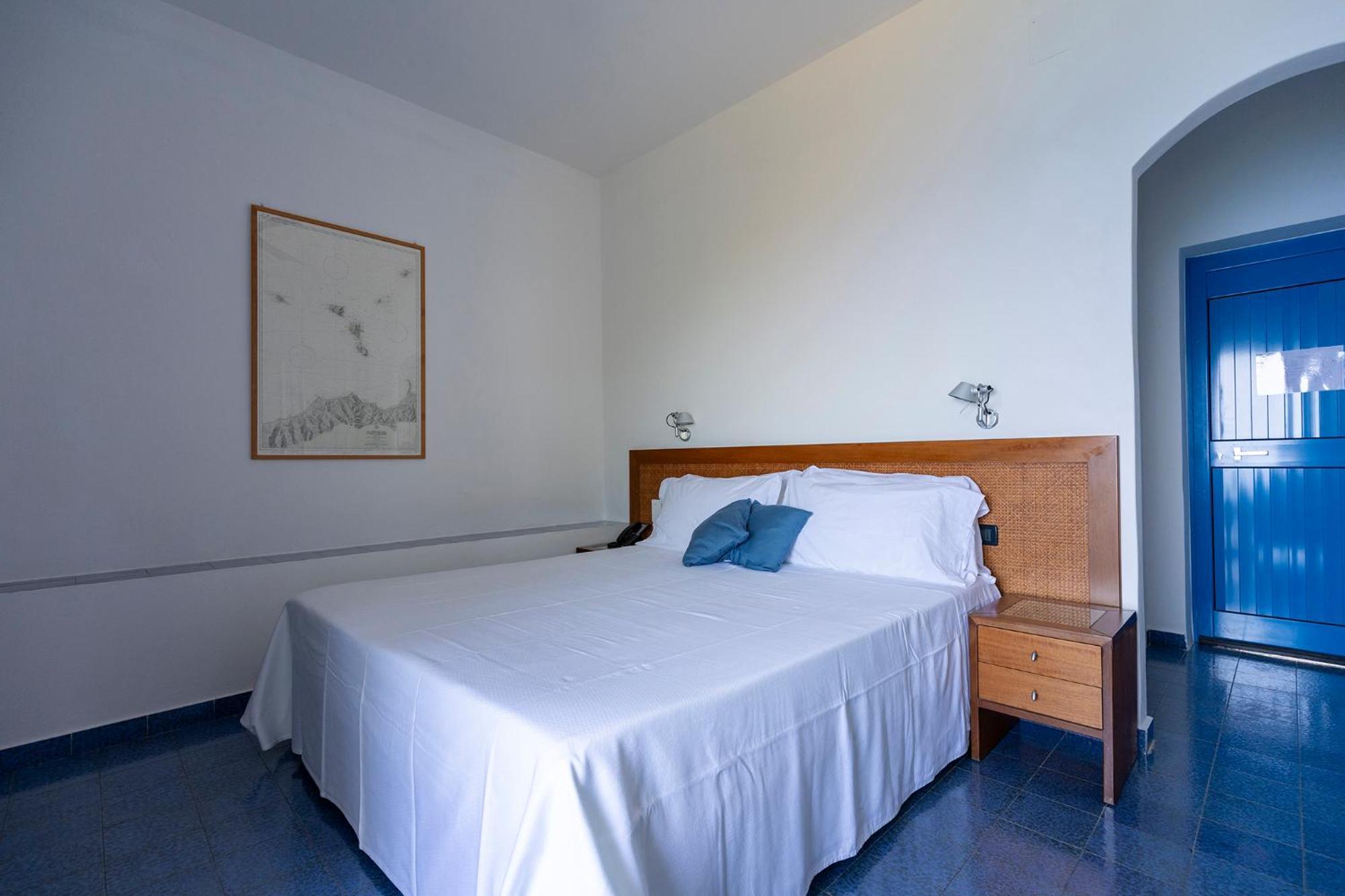 Superior Double or Twin Room Sea View