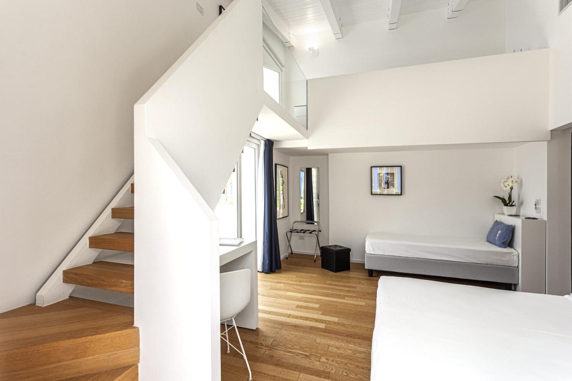 Double Room Balcony Sea View