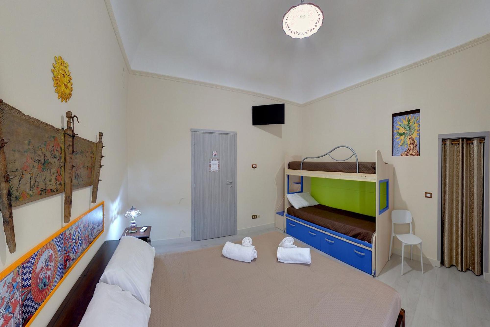 Large Double Room