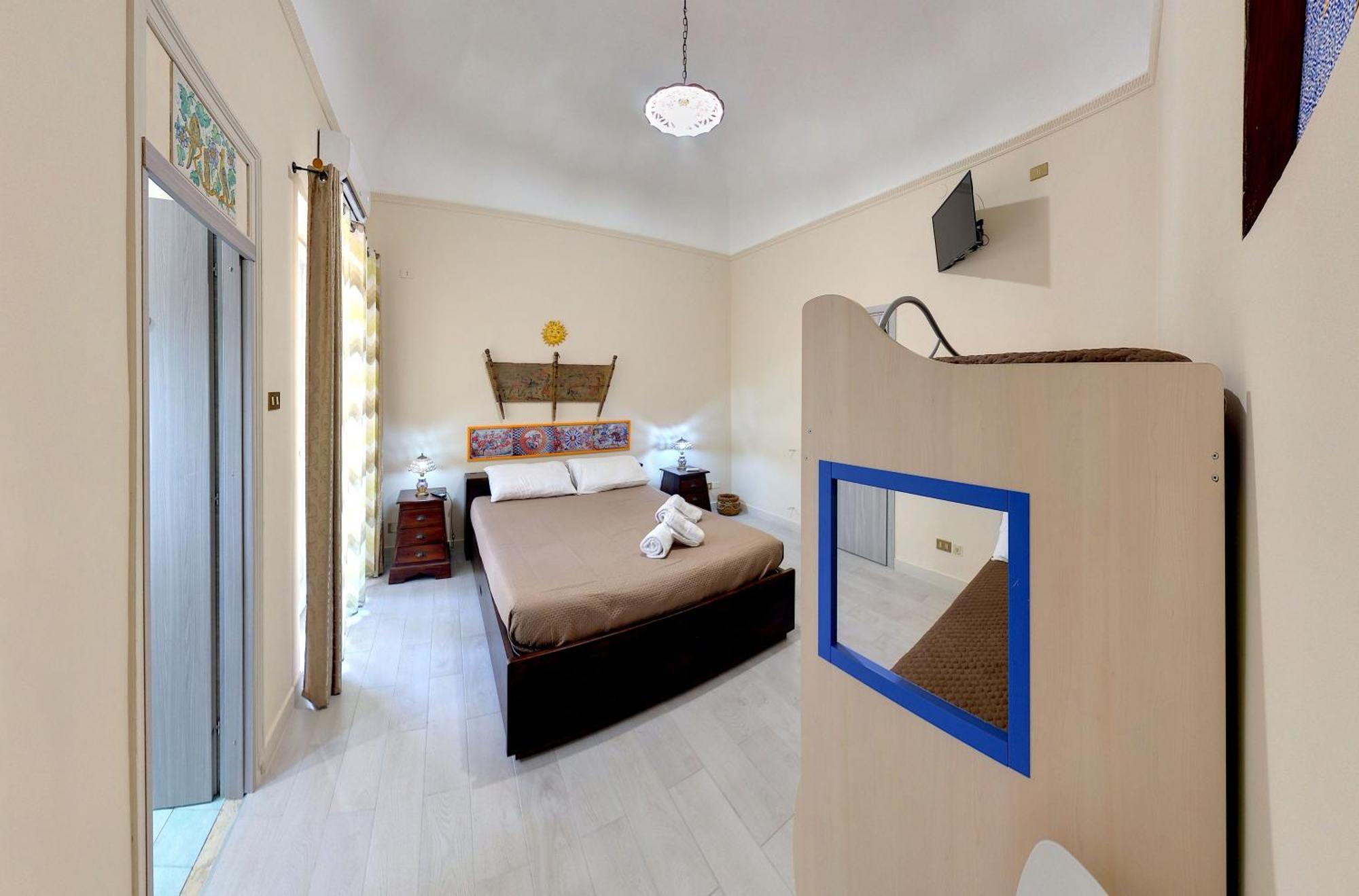Large Double Room