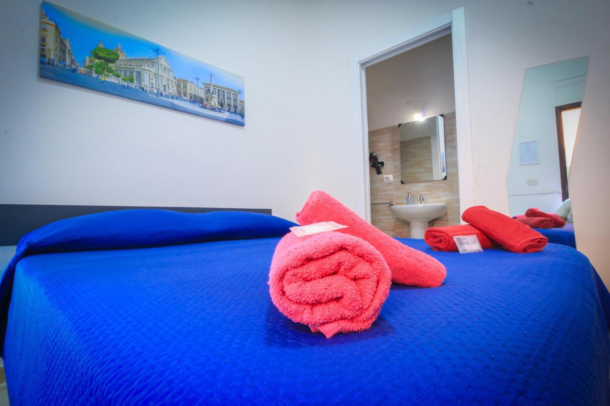 Double Room Private Bathroom