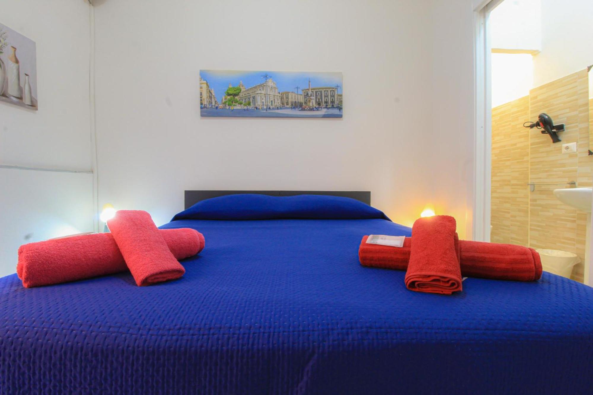 Double Room Private Bathroom