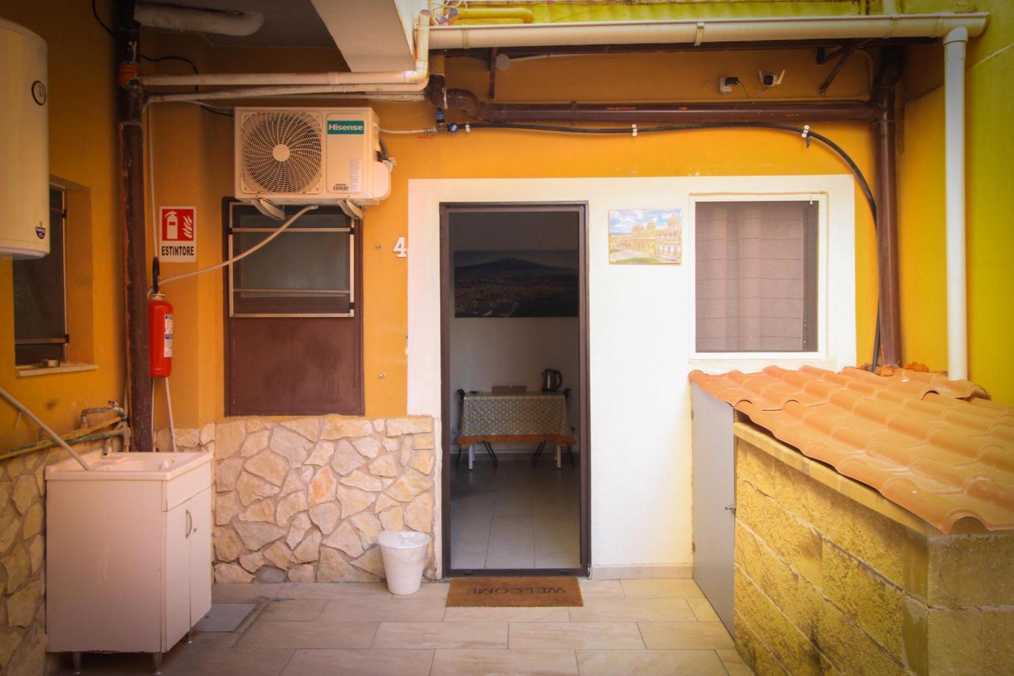 Quadruple Room Private Bathroom