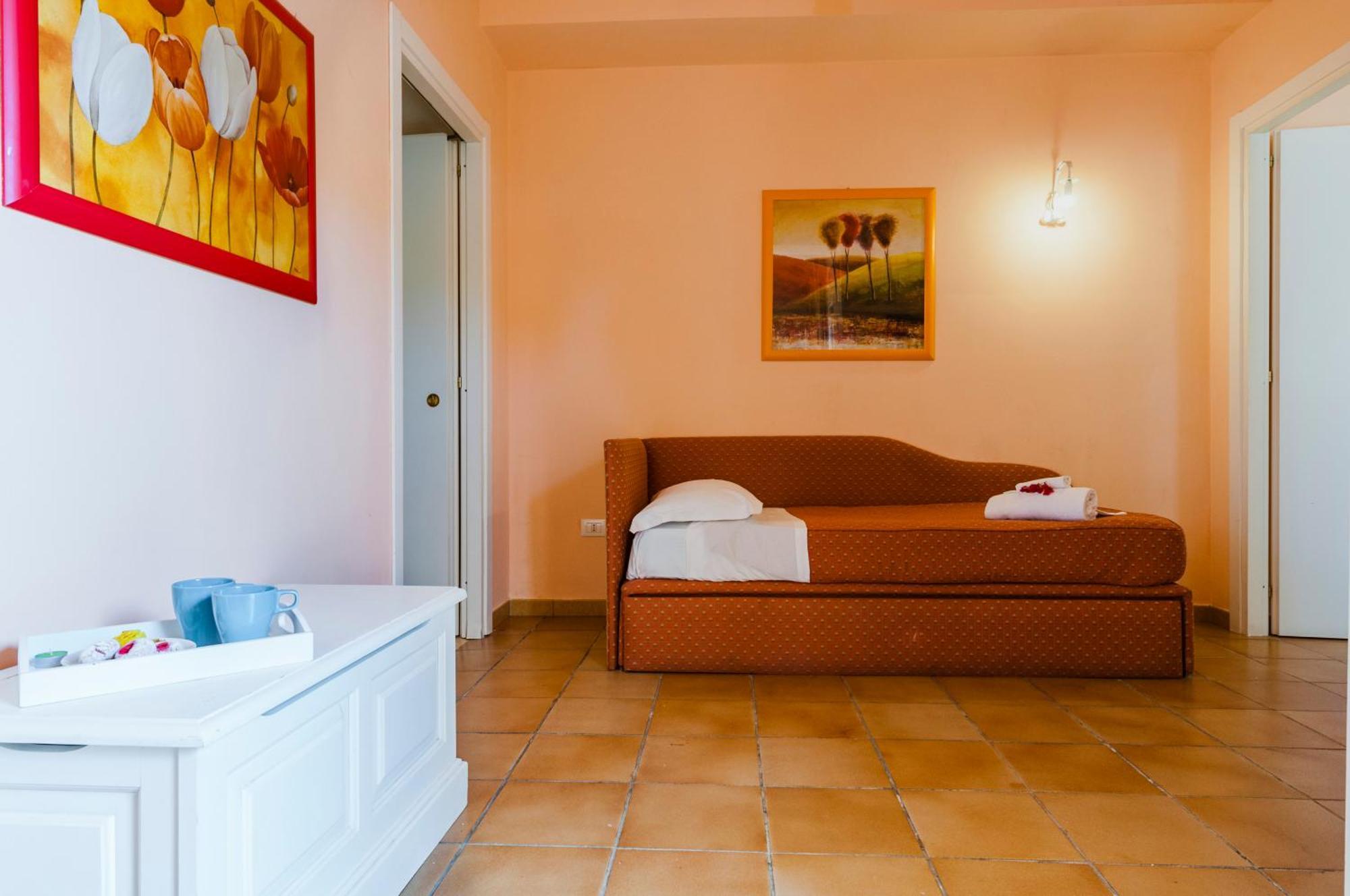 One-Bedroom Standard Apartment