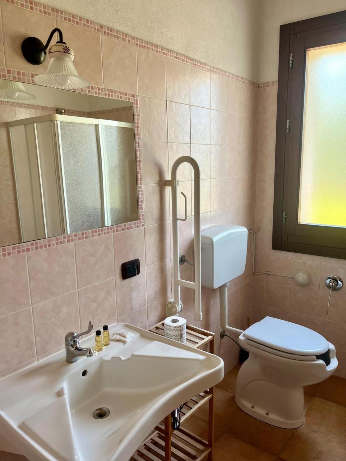 Basic Triple Room