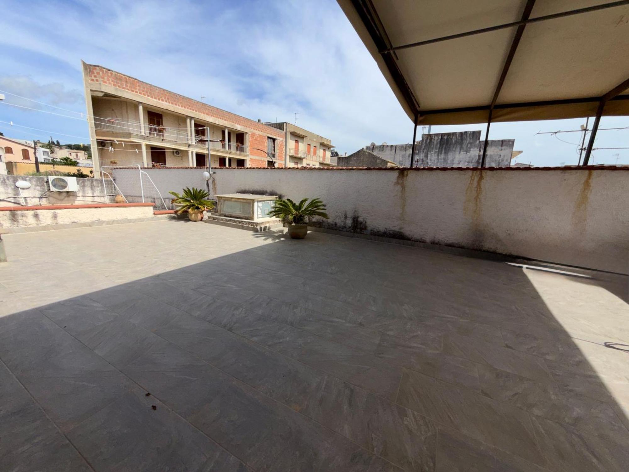 Monolocale con Terrazza