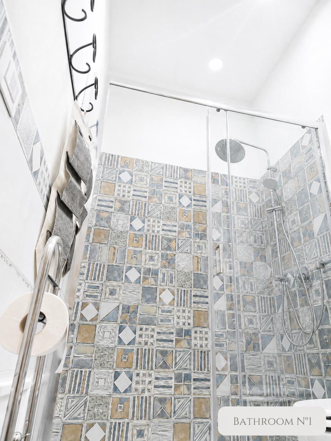 Quadruple Room Private External Bathroom