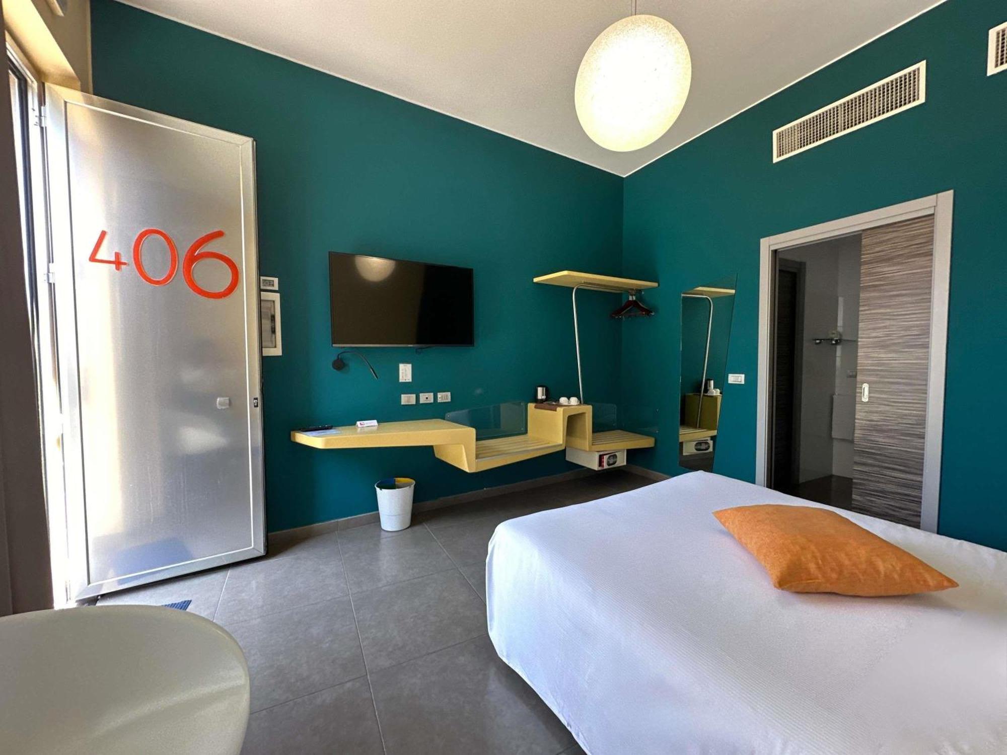 Chambre Lit Queen-Size Classique - Vue sur Montagne