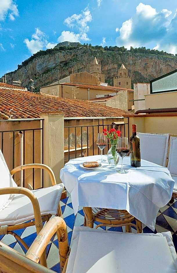 Camera Matrimoniale con Balcone