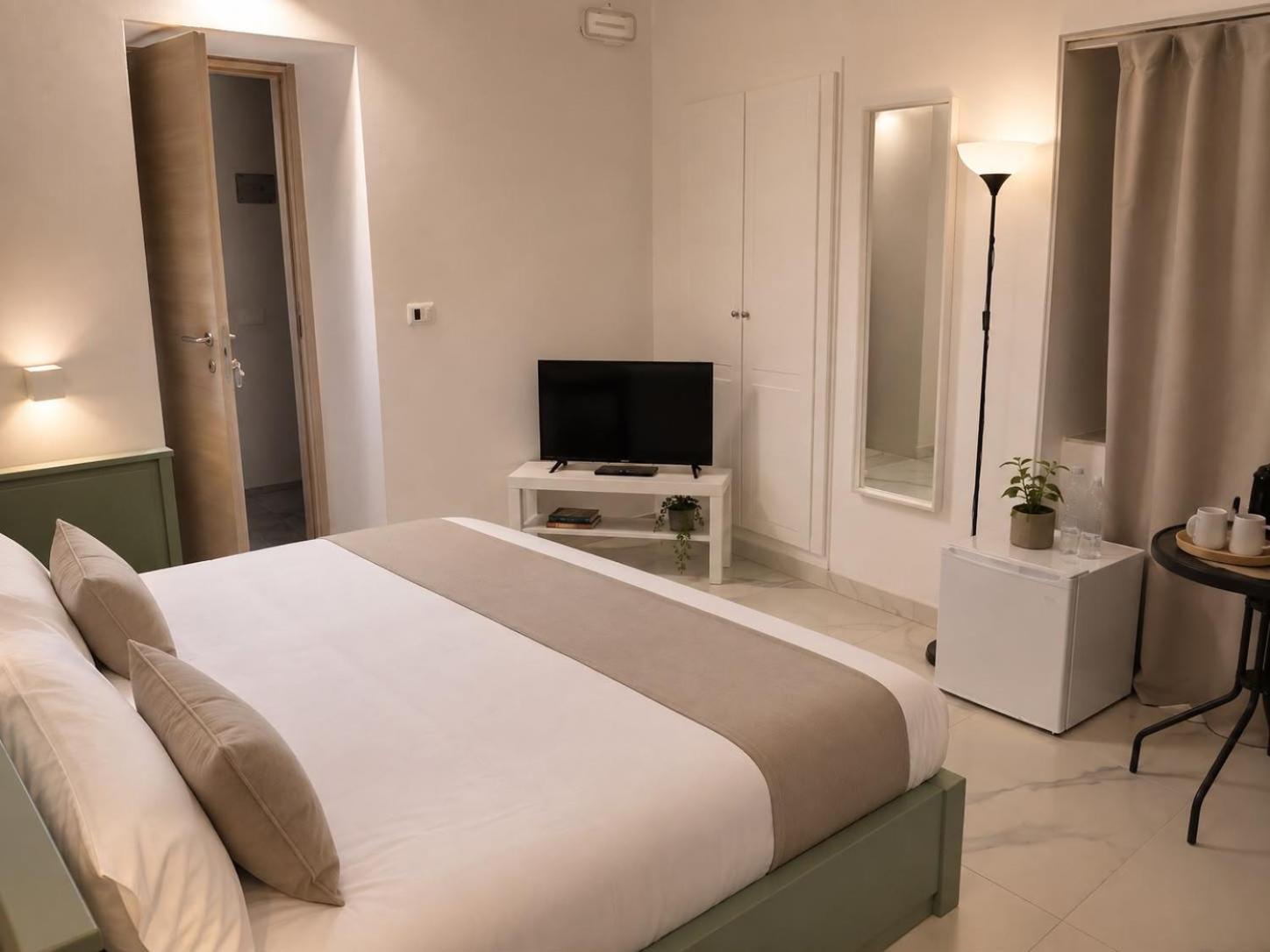 Deluxe Single Room