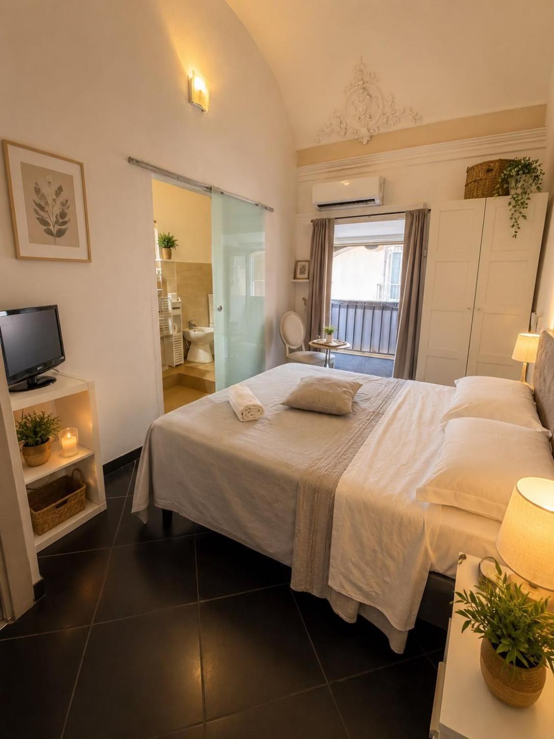 Deluxe Double Room Balcony