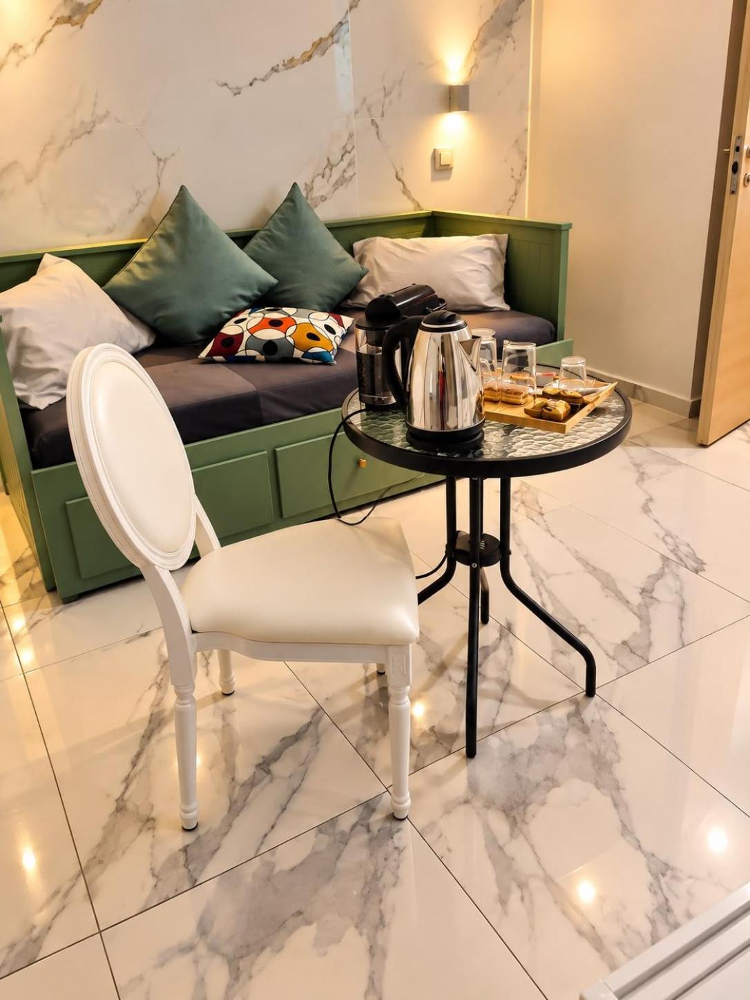 Deluxe Single Room