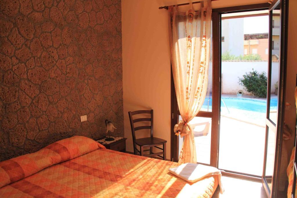 Habitación Cuádruple - vistas al jardín