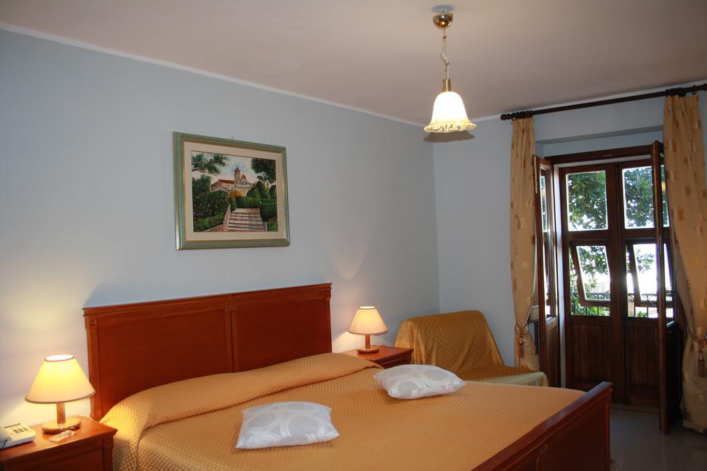 Double or Twin Room Balcony