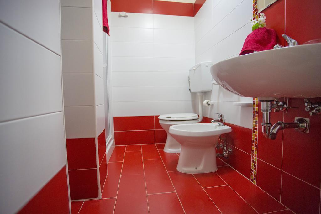 Appartamento con 2 Camere da Letto e Balcone