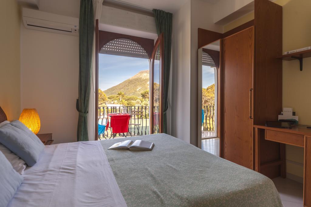 Premium Double or Twin Room Vulcan View