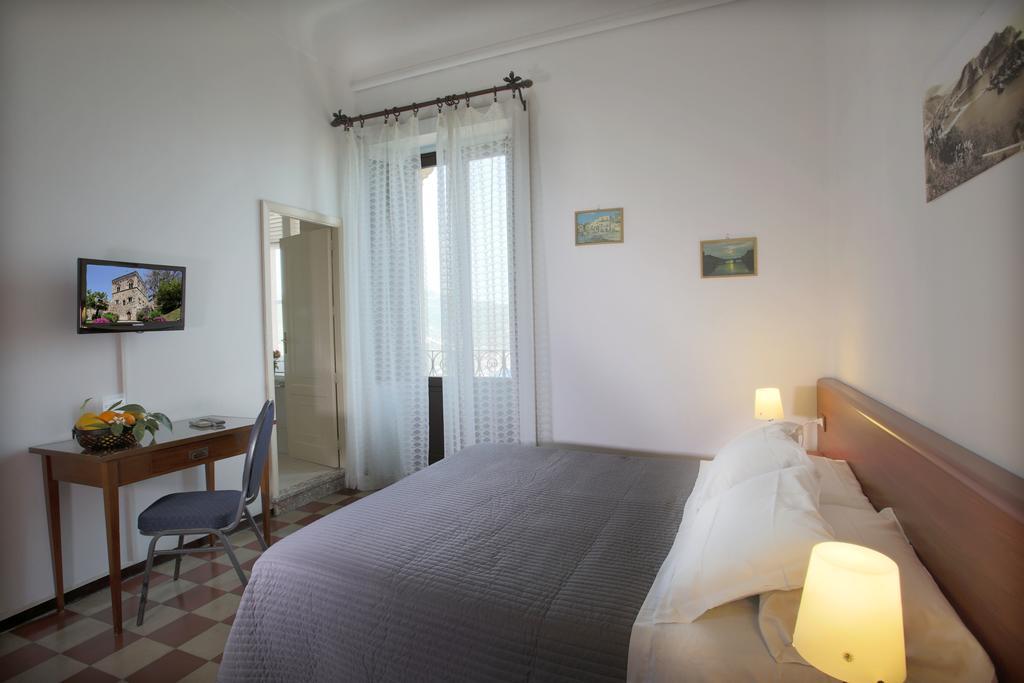 Double or Twin Room Balcony Sea View