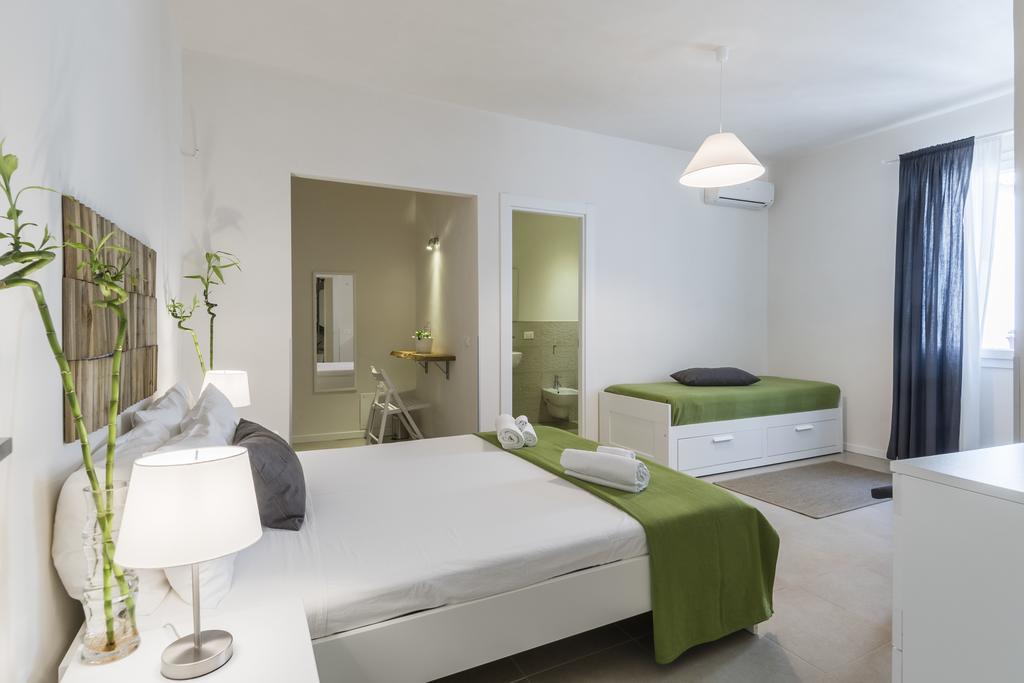 Triple Room Private Bathroom