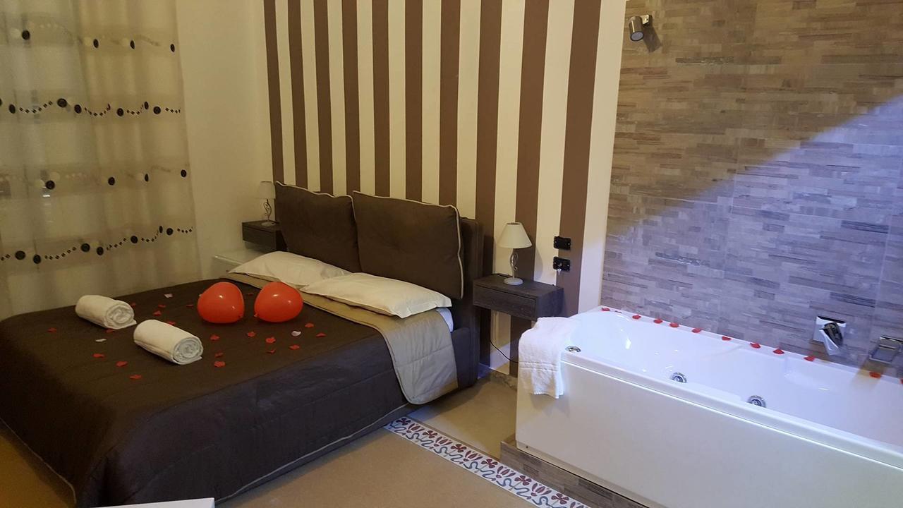 Deluxe Suite Jacuzzi