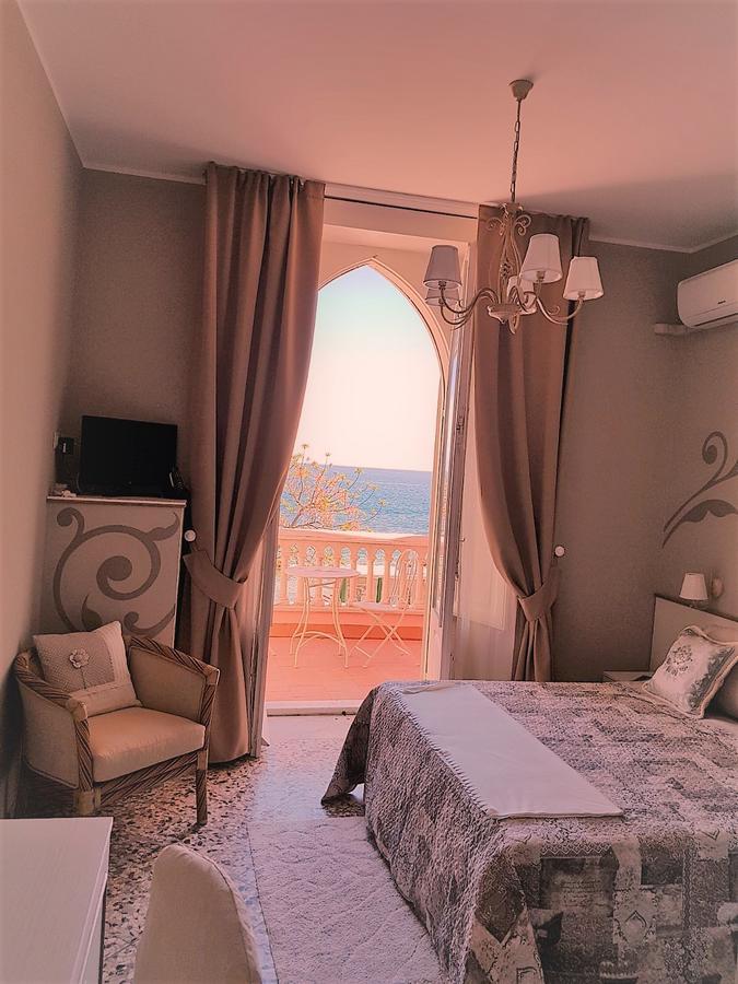 Double Room Sea View