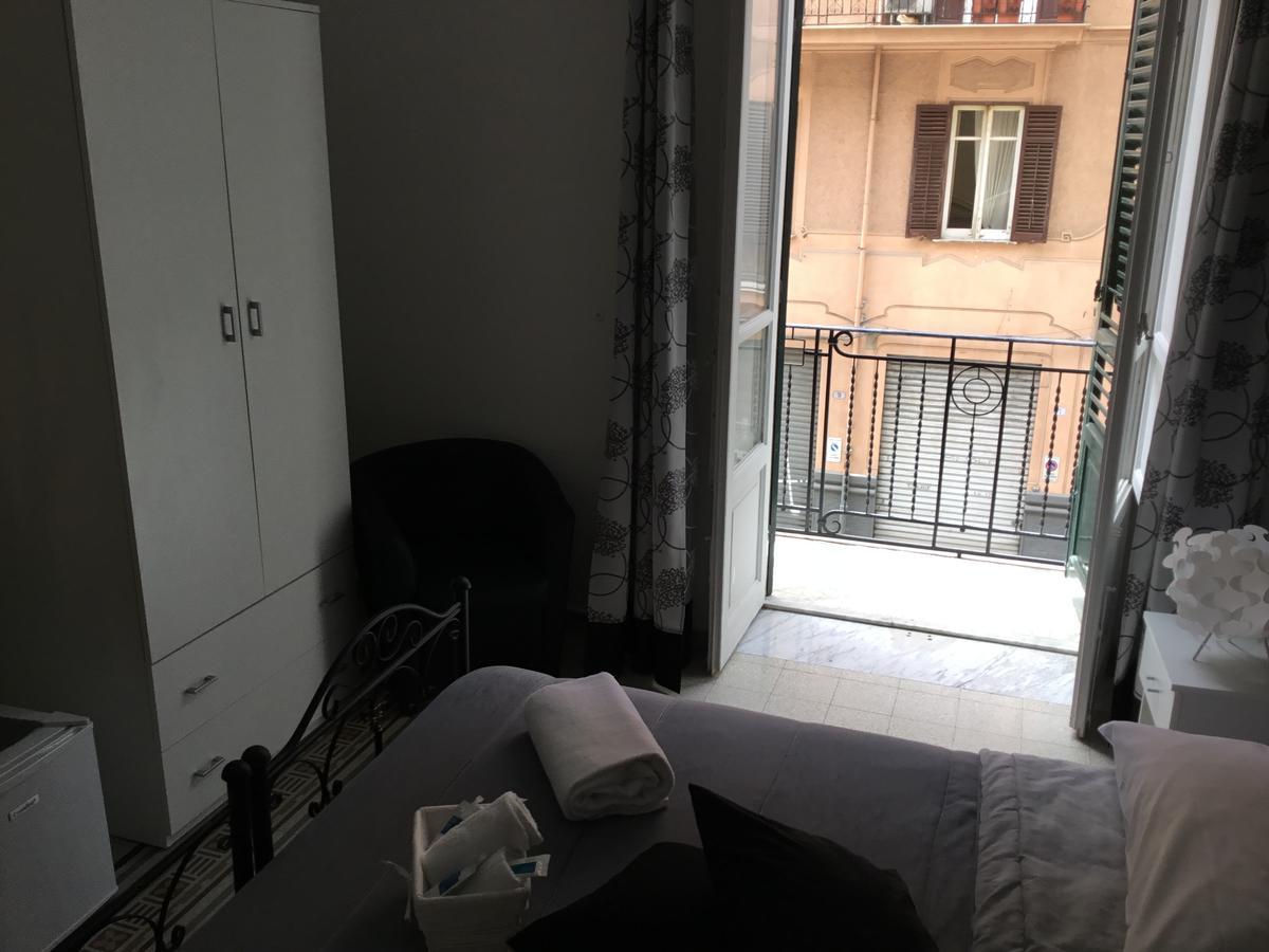Triple Room Private External Bathroom
