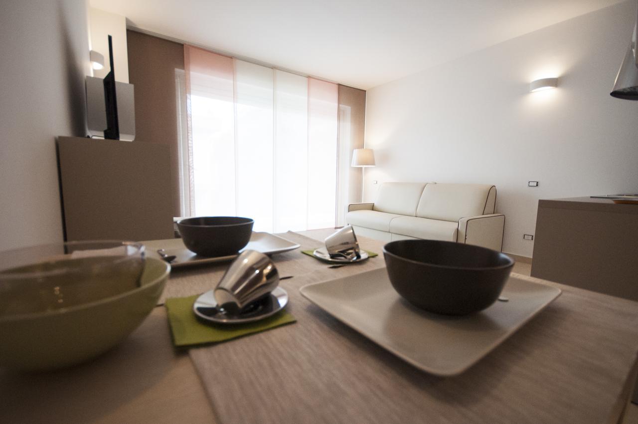 Classic Double Room,957982834:JPEG