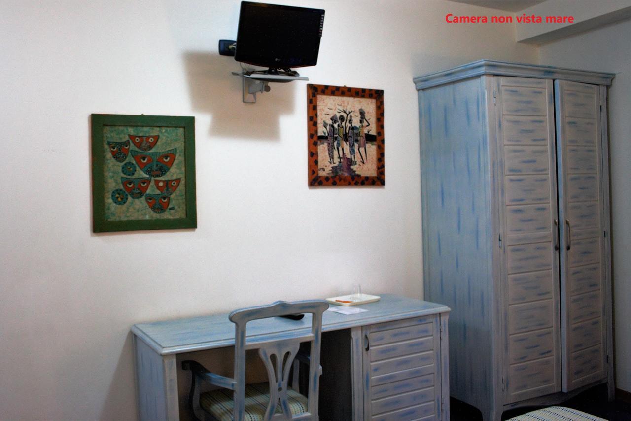 Small Double or Twin Room