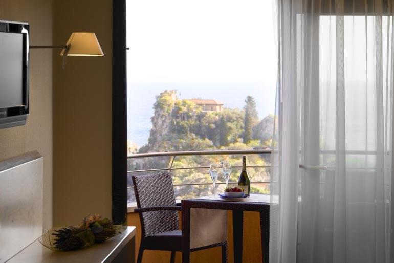 Camera Matrimoniale con Balcone