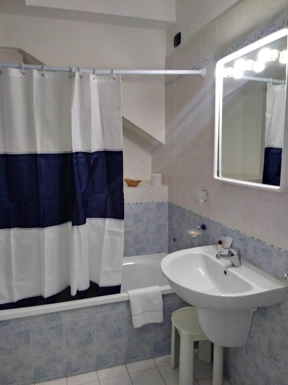 Double or Twin Room Extra Bed