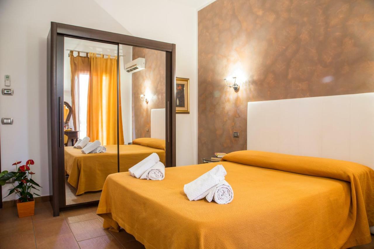 Double Room,806727093:JPEG
