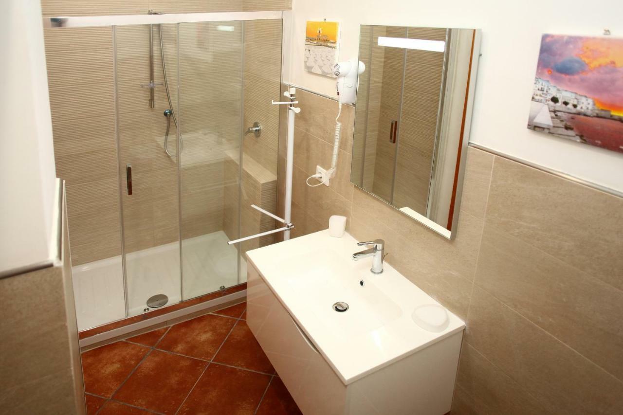 Triple Room Private Bathroom