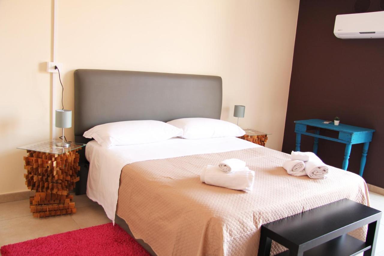 Double Room Private Bathroom
