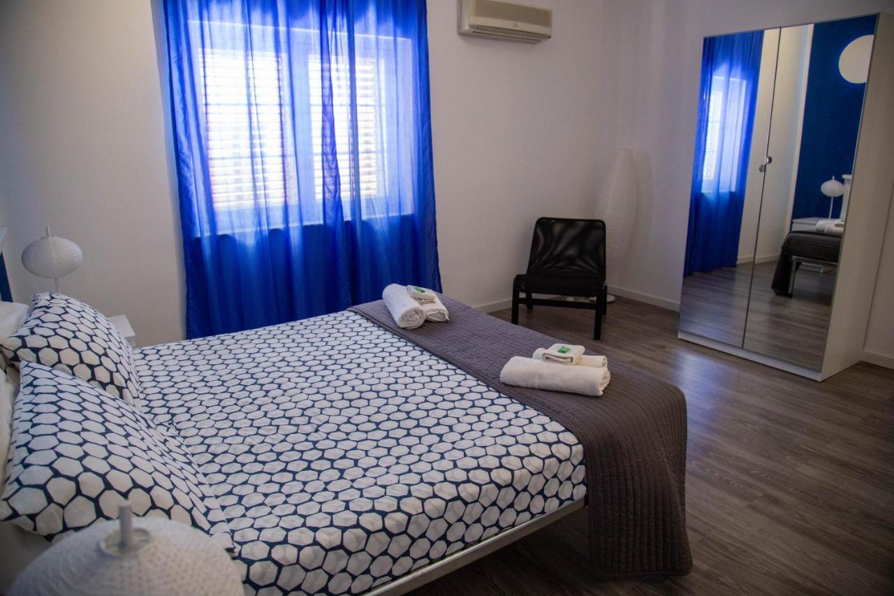 Double or Twin Room Private Bathroom