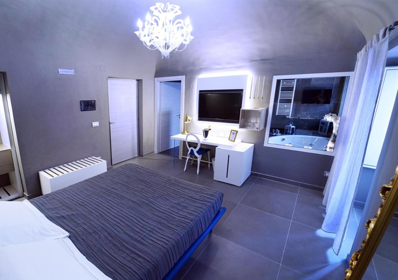 Suite Spa Bath