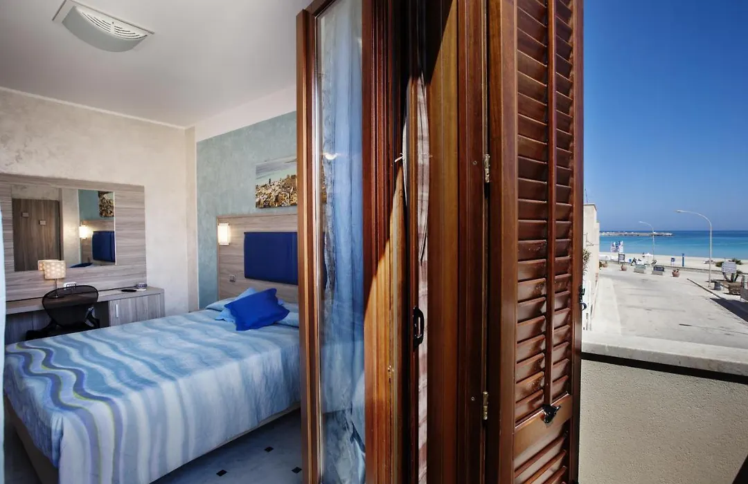 Hotel Piccolo Mondo-1