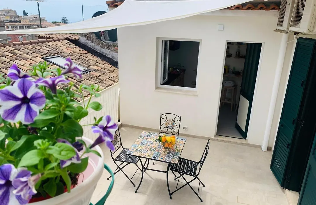 Bed And Breakfast Arco Dei Cappuccini-1