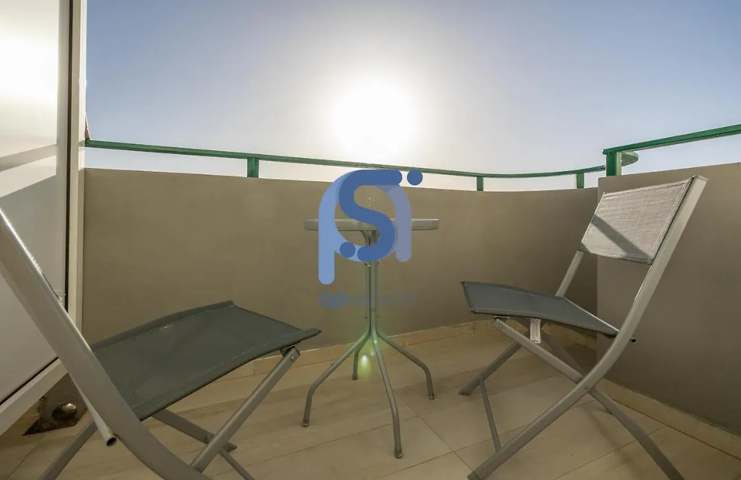 B&B Panorama - Self Check In-1