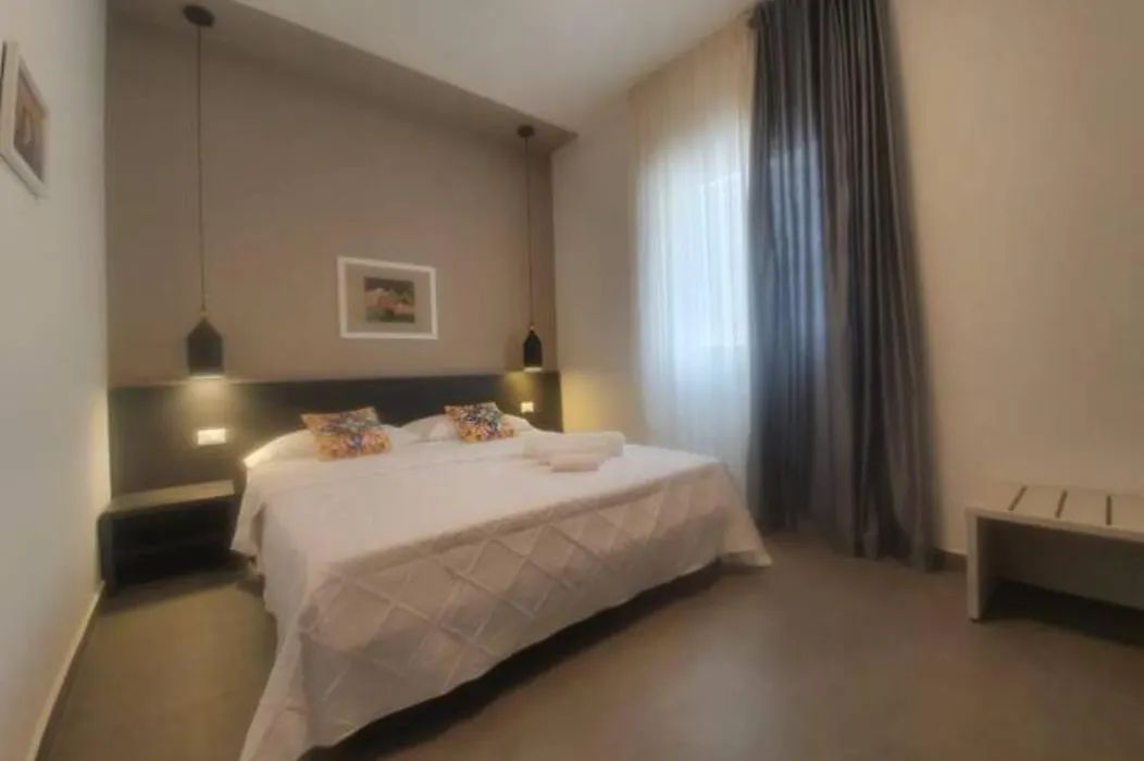 Charme Rooms Siracusa-1