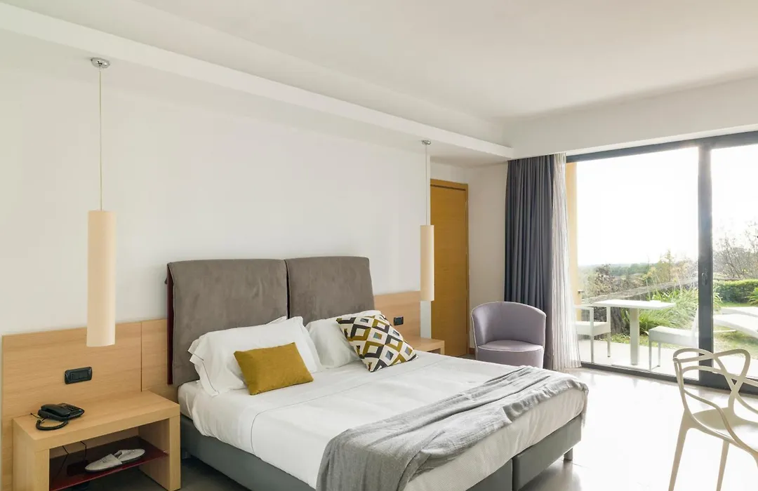 Esperia Palace Hotel & Resort Spa-1