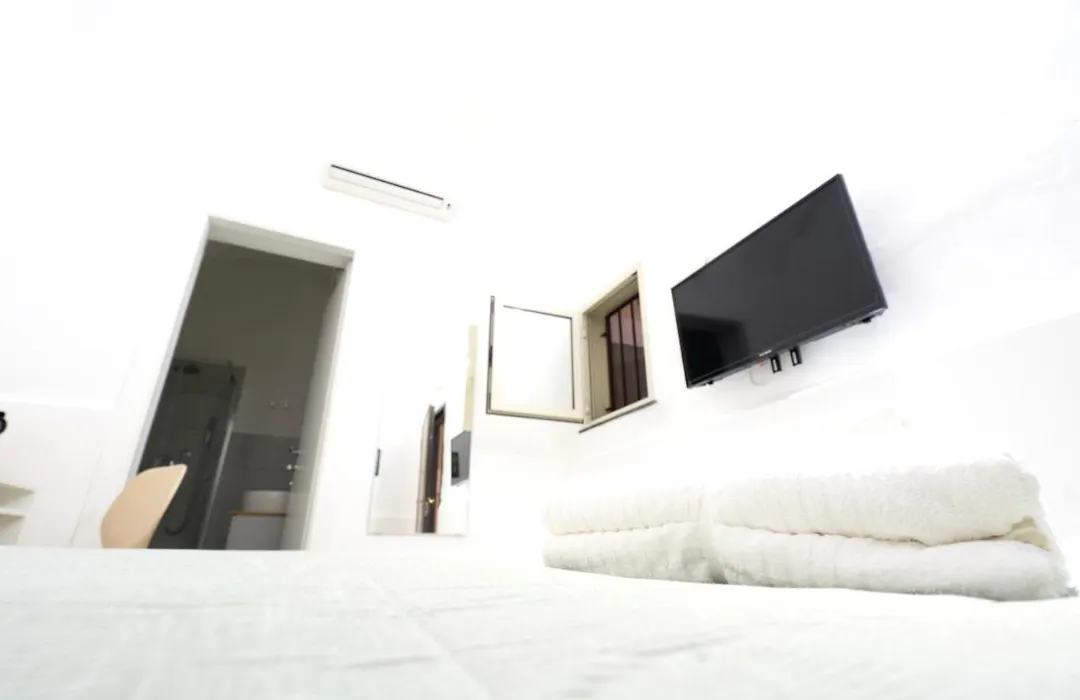 Be Happy Rooms-1
