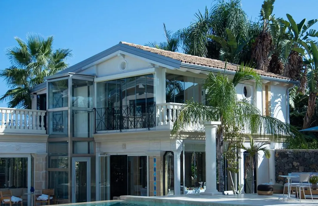 Thalos Boutique Home-1