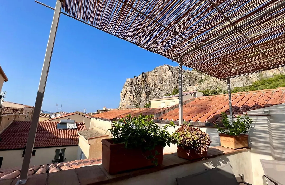 B&B Cortile Umberto I-1