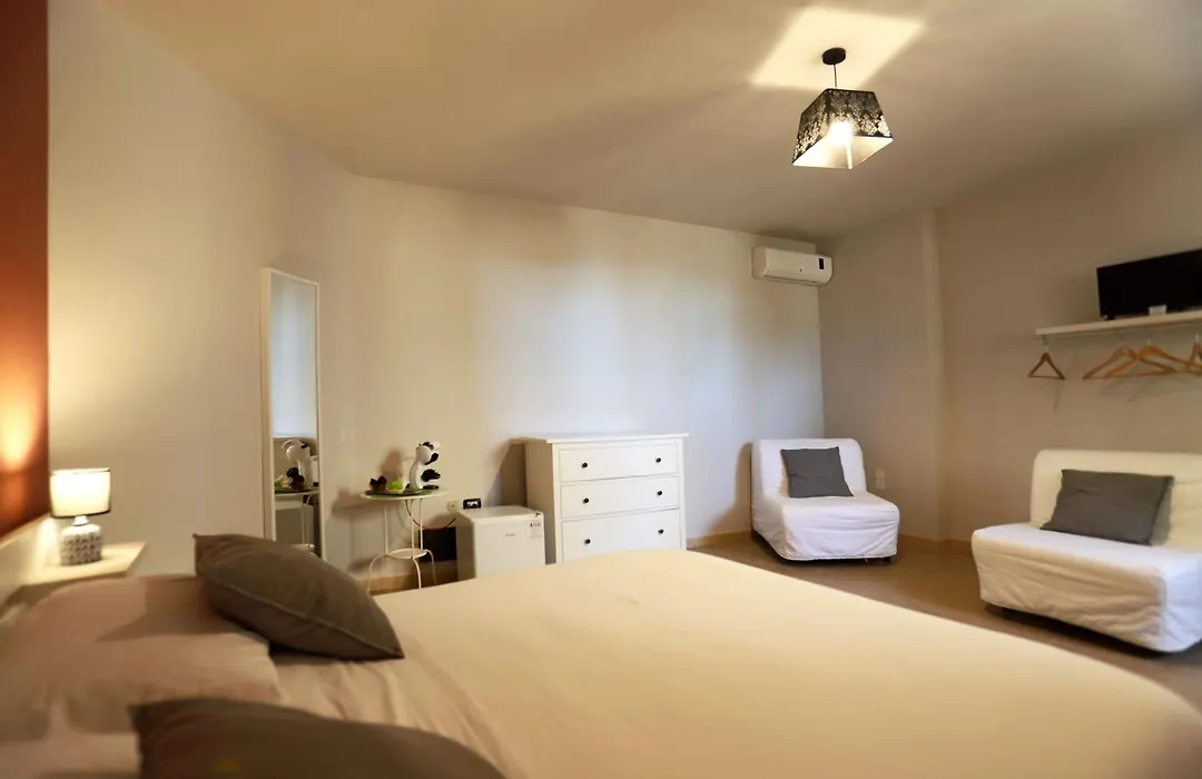 Le Chiavi - rooms-1