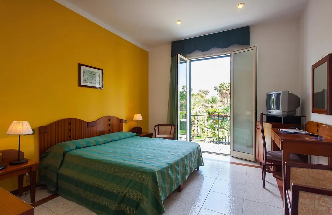 Hotel Villa D'Amato-1